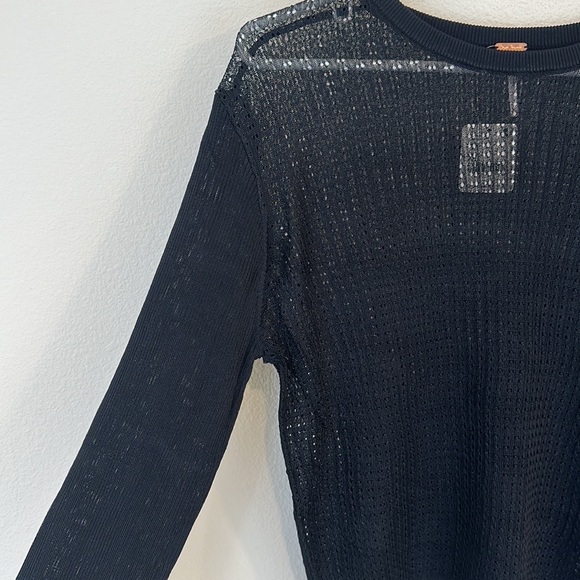 NWT Free People H20 Crew Pullover Black - Picture 4 of 12